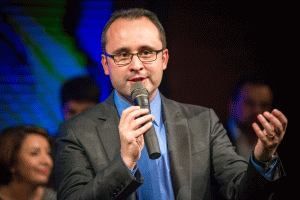 Buşoi are trei mari priorităţi pentru Bucureşti: un spital integrat nou, traficul rutier şi termoficarea